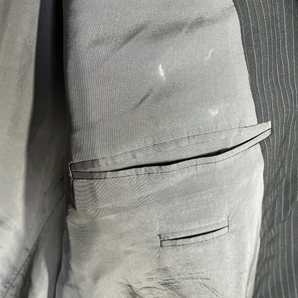 Hugo Boss Suit Mens 46 Long Gray Pinstripe Wool Two Button Jacket Pants 38x32 - Picture 7 of 16